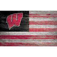 Fan Creations Wisconsin Badgers Distressed Flag Sign