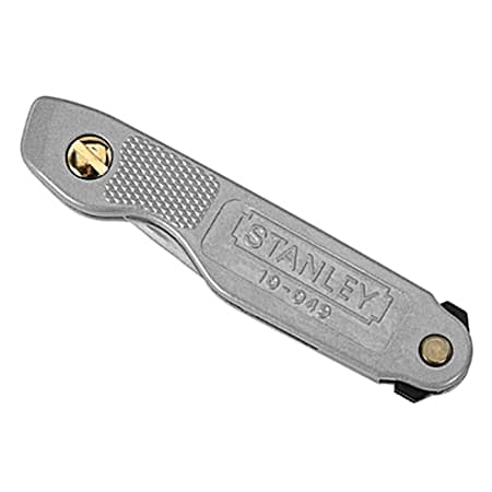 Pocket Knife with Rotating Blade