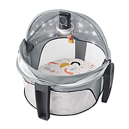 Portable Baby Bassinet w/ Deluxe On-The-Go Projection Dome