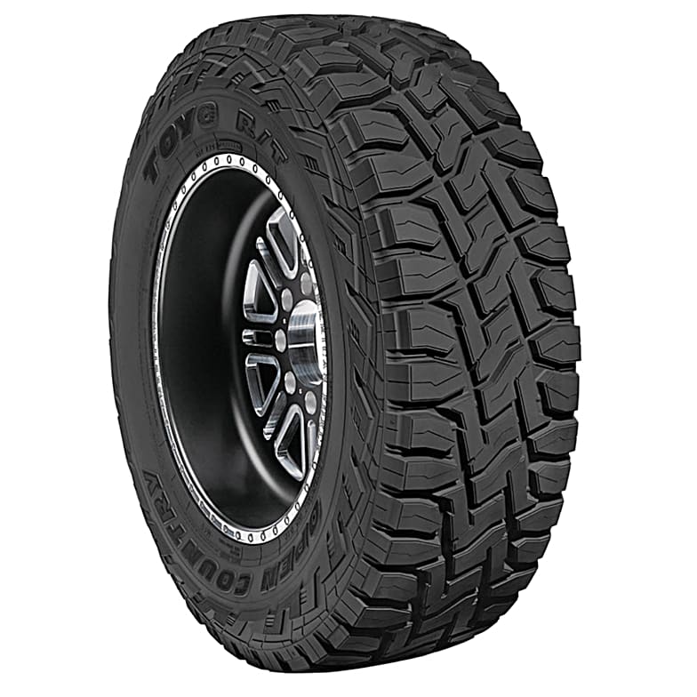 Truck SUV Tires at Fleet Farm