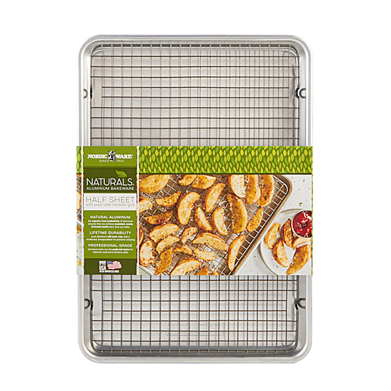 Naturals® Quarter Sheet with Oven-Safe Nonstick Grid