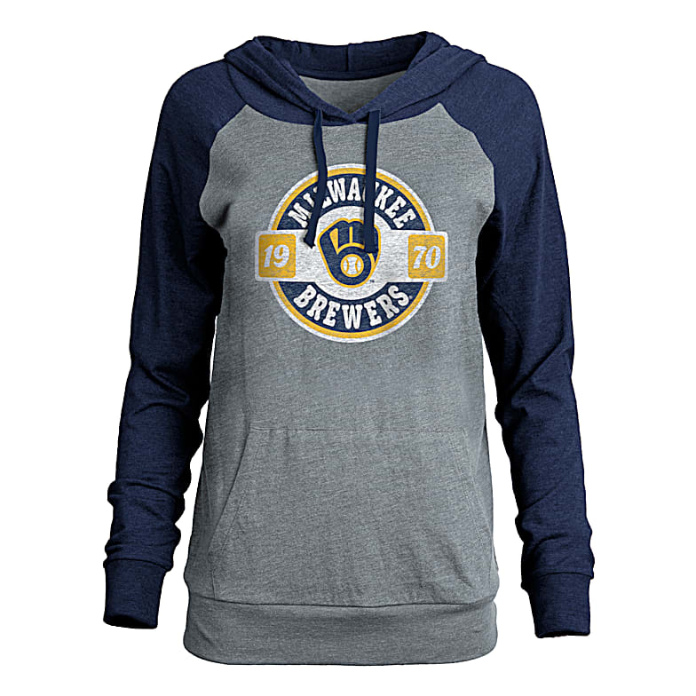 Women's Milwaukee Brewers Navy Graphic Crew Neck Long Sleeve T-Shirt by  Campus Lifestyle at Fleet Farm