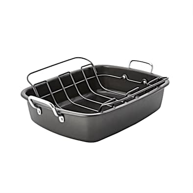 13 X 18 Non-Stick Roaster w/Floating Rack by Chicago Metallic