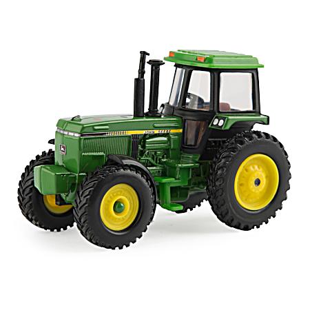 Collect 'N Play 1/64 Scale Green John Deere Vintage Tractor w/ Cab