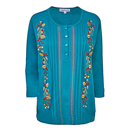 Women's Embroidered Pintuck 3/4 Sleeve Shirt