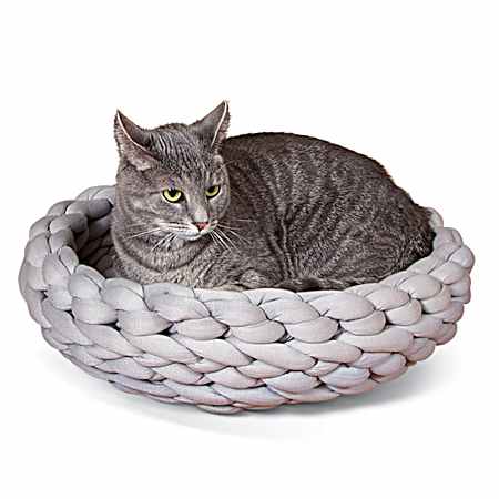 17 in Gray Knitted Pet Bed