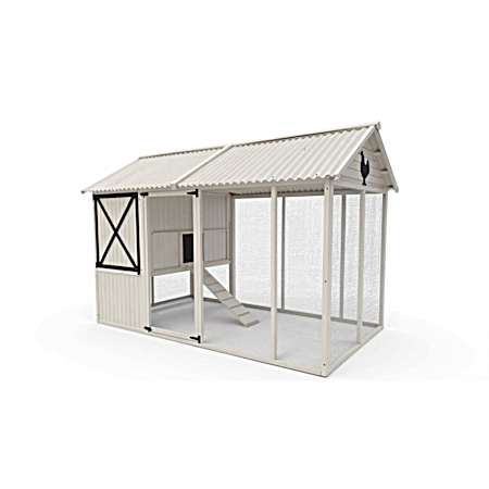 Farmhouse Hen Barn