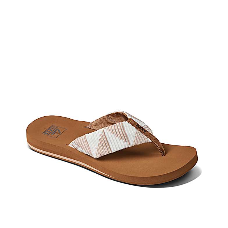 Fleet farm womens sandals on sale